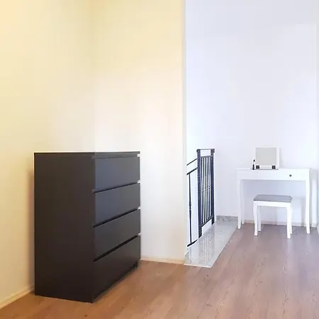 Apartment Buscina,duplex House With Garden
